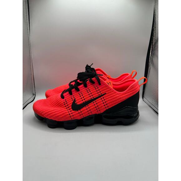 Nike Air VaporMax Flyknit 3 GS “Flash Crimson Black” size 7y/8.5w - Picture 1 of 6